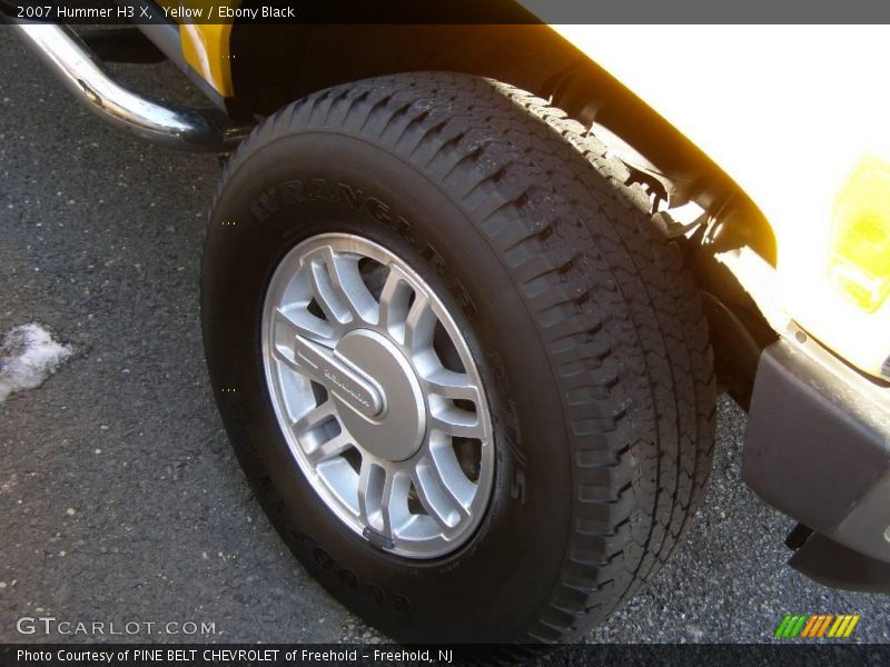 Yellow / Ebony Black 2007 Hummer H3 X