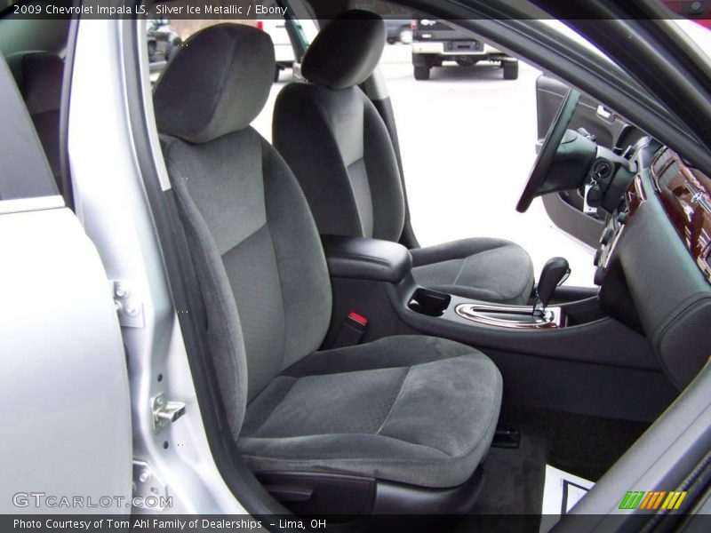 Silver Ice Metallic / Ebony 2009 Chevrolet Impala LS