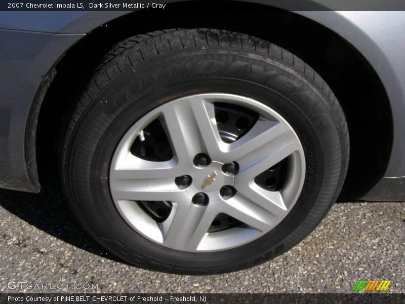 Dark Silver Metallic / Gray 2007 Chevrolet Impala LS