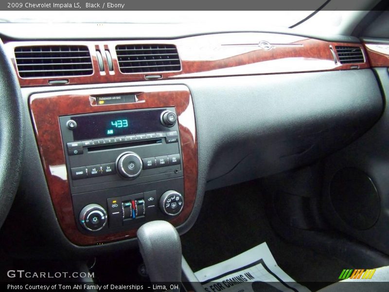 Black / Ebony 2009 Chevrolet Impala LS