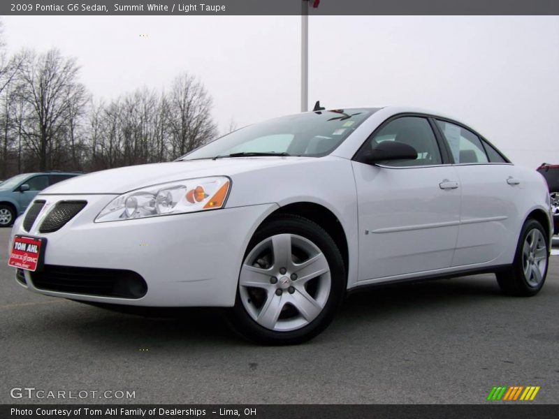 Summit White / Light Taupe 2009 Pontiac G6 Sedan