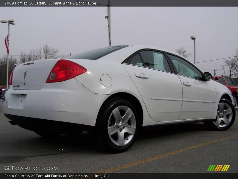 Summit White / Light Taupe 2009 Pontiac G6 Sedan