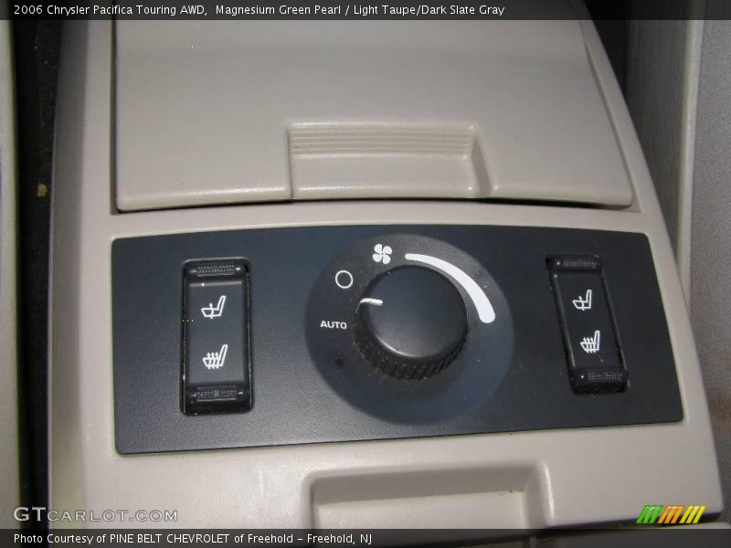 Magnesium Green Pearl / Light Taupe/Dark Slate Gray 2006 Chrysler Pacifica Touring AWD