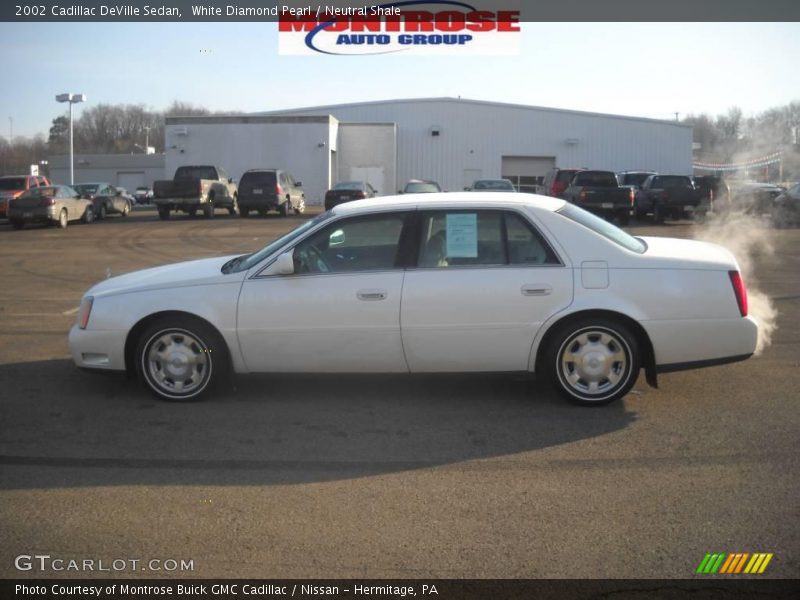 White Diamond Pearl / Neutral Shale 2002 Cadillac DeVille Sedan