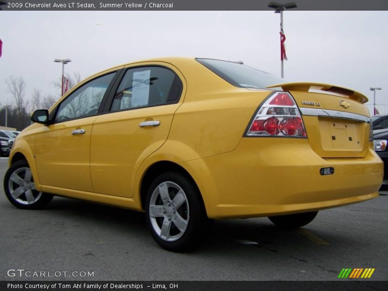 Summer Yellow / Charcoal 2009 Chevrolet Aveo LT Sedan