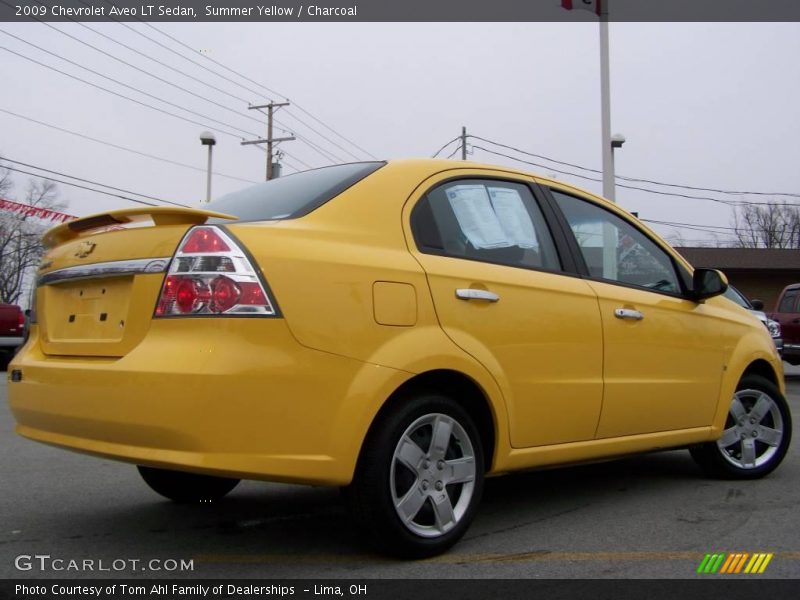 Summer Yellow / Charcoal 2009 Chevrolet Aveo LT Sedan