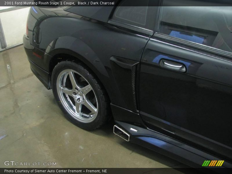 Black / Dark Charcoal 2001 Ford Mustang Roush Stage 1 Coupe