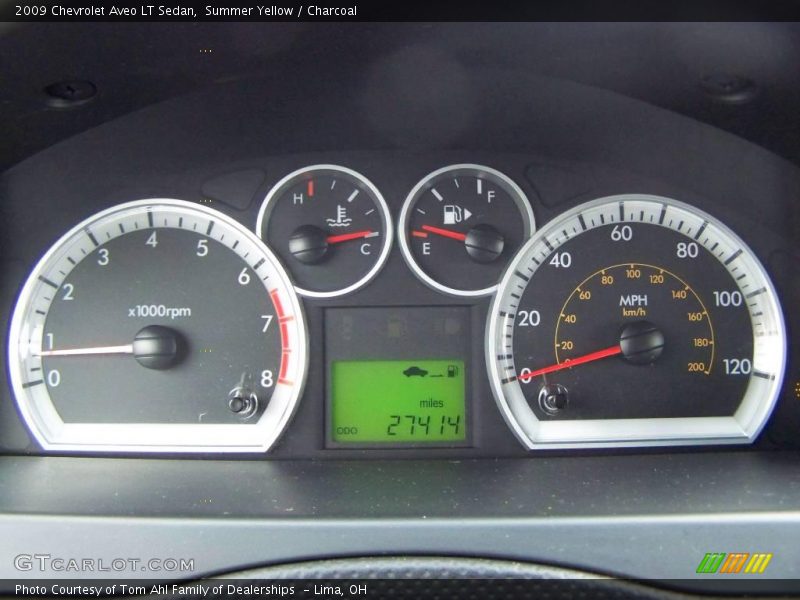 Summer Yellow / Charcoal 2009 Chevrolet Aveo LT Sedan