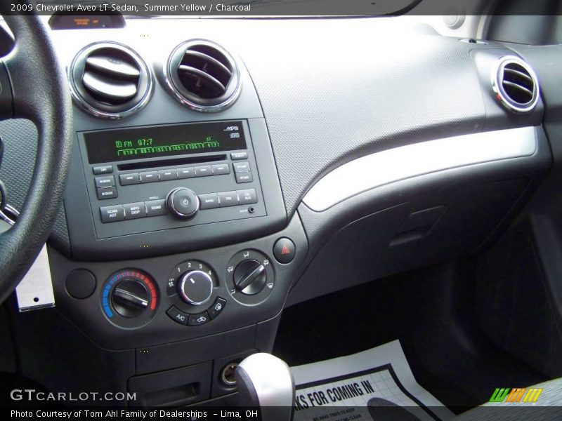 Summer Yellow / Charcoal 2009 Chevrolet Aveo LT Sedan