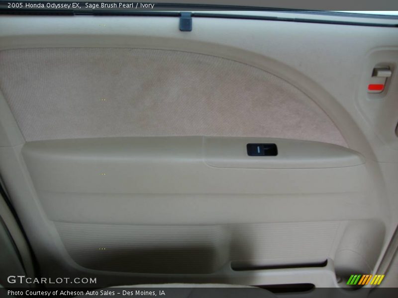 Sage Brush Pearl / Ivory 2005 Honda Odyssey EX