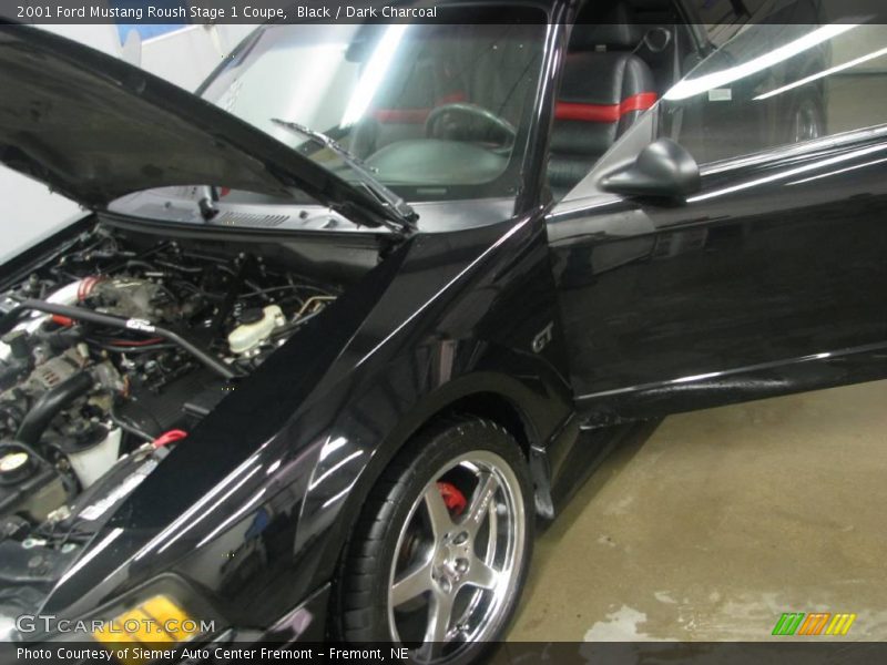 Black / Dark Charcoal 2001 Ford Mustang Roush Stage 1 Coupe