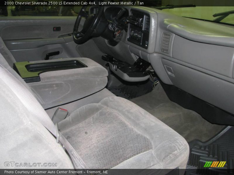 Light Pewter Metallic / Tan 2000 Chevrolet Silverado 2500 LS Extended Cab 4x4