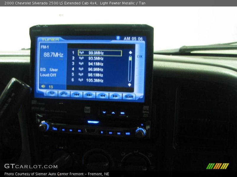 Light Pewter Metallic / Tan 2000 Chevrolet Silverado 2500 LS Extended Cab 4x4