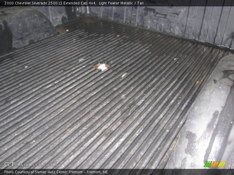 Light Pewter Metallic / Tan 2000 Chevrolet Silverado 2500 LS Extended Cab 4x4
