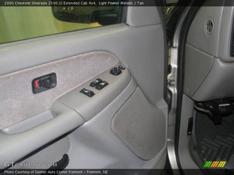 Light Pewter Metallic / Tan 2000 Chevrolet Silverado 2500 LS Extended Cab 4x4