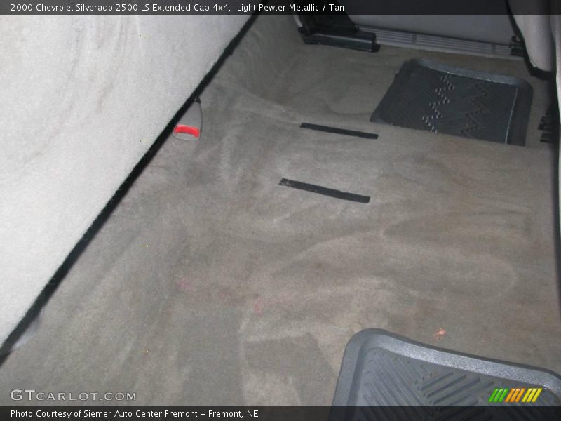 Light Pewter Metallic / Tan 2000 Chevrolet Silverado 2500 LS Extended Cab 4x4