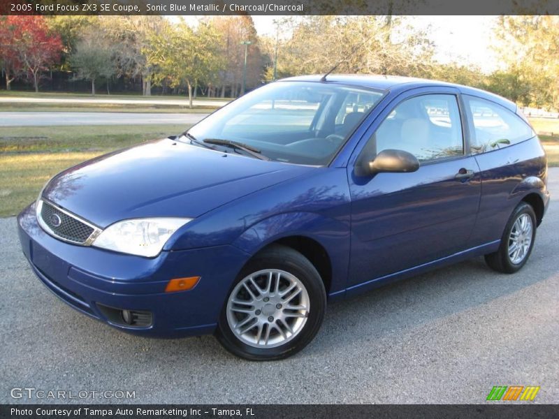 Sonic Blue Metallic / Charcoal/Charcoal 2005 Ford Focus ZX3 SE Coupe