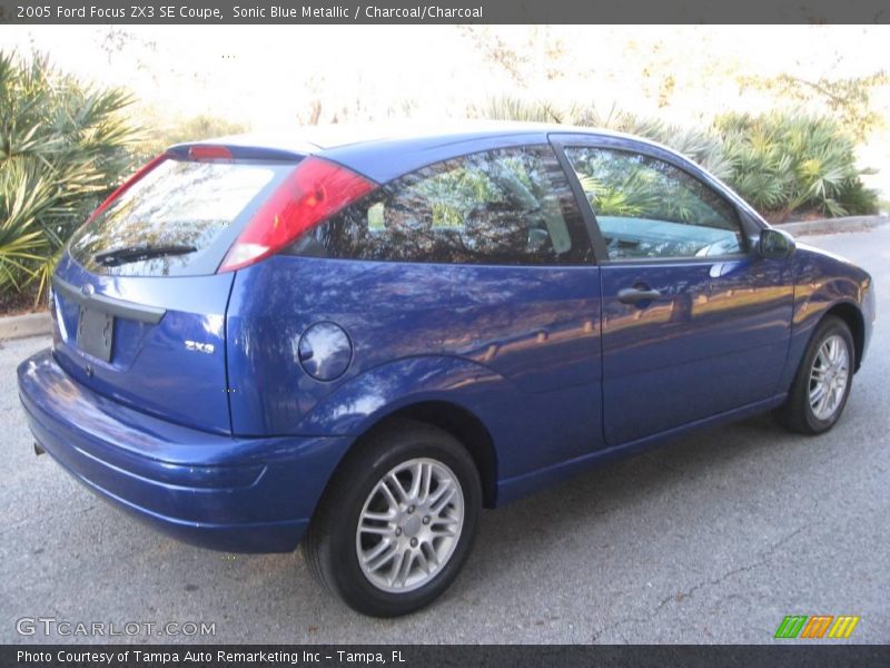 Sonic Blue Metallic / Charcoal/Charcoal 2005 Ford Focus ZX3 SE Coupe