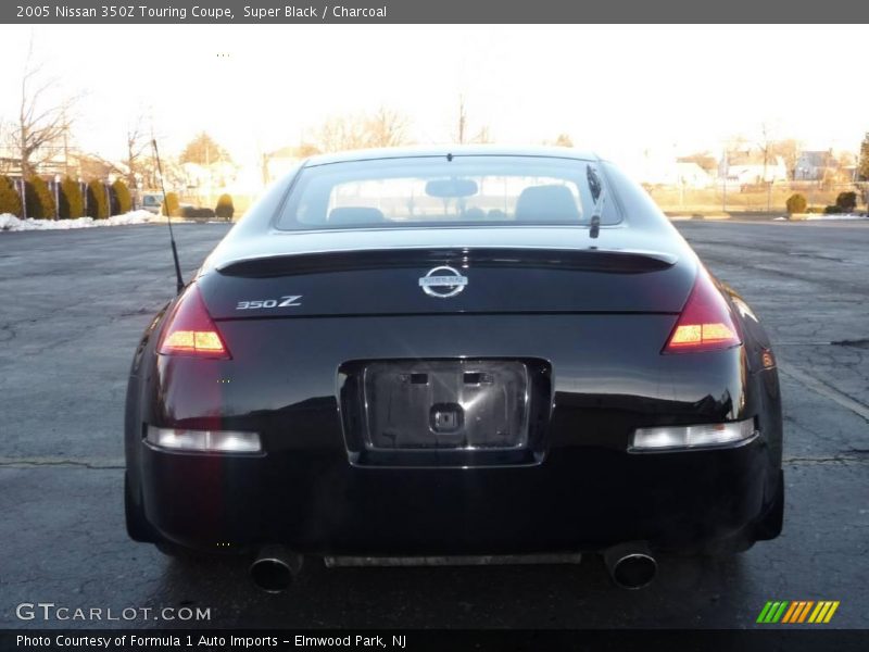 Super Black / Charcoal 2005 Nissan 350Z Touring Coupe