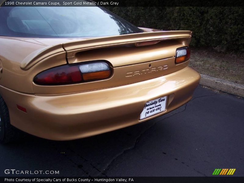 Sport Gold Metallic / Dark Grey 1998 Chevrolet Camaro Coupe