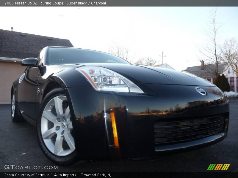 Super Black / Charcoal 2005 Nissan 350Z Touring Coupe