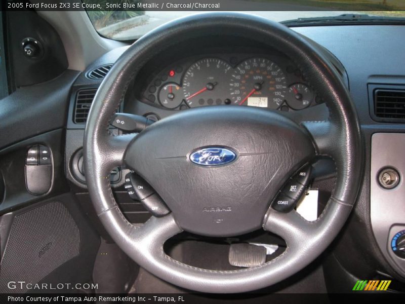 Sonic Blue Metallic / Charcoal/Charcoal 2005 Ford Focus ZX3 SE Coupe