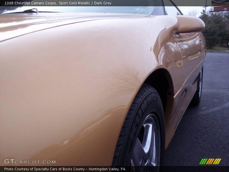 Sport Gold Metallic / Dark Grey 1998 Chevrolet Camaro Coupe