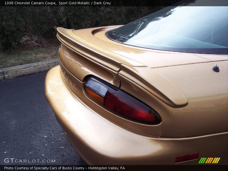 Sport Gold Metallic / Dark Grey 1998 Chevrolet Camaro Coupe