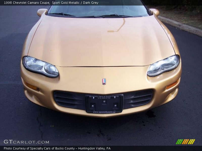 Sport Gold Metallic / Dark Grey 1998 Chevrolet Camaro Coupe