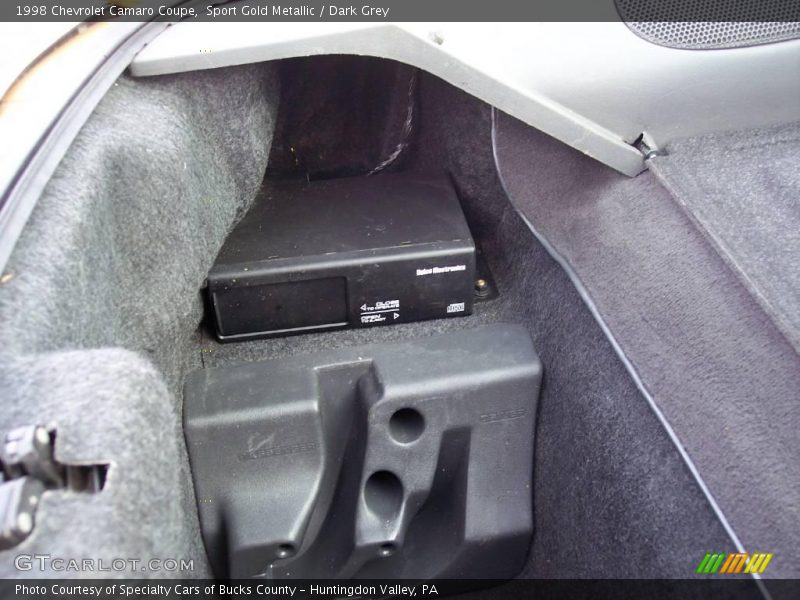 Sport Gold Metallic / Dark Grey 1998 Chevrolet Camaro Coupe