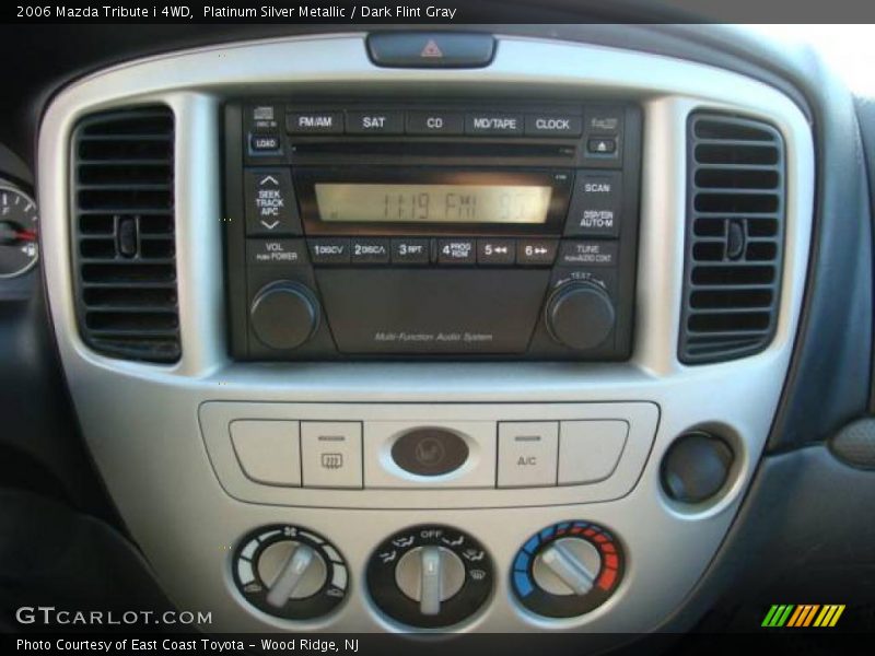 Platinum Silver Metallic / Dark Flint Gray 2006 Mazda Tribute i 4WD