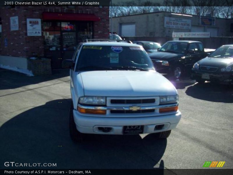 Summit White / Graphite 2003 Chevrolet Blazer LS 4x4