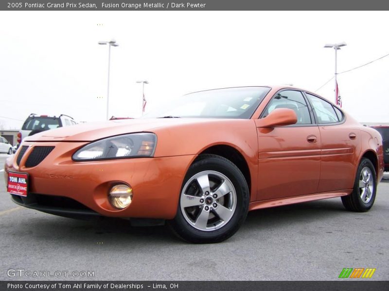 Fusion Orange Metallic / Dark Pewter 2005 Pontiac Grand Prix Sedan
