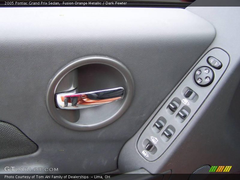 Fusion Orange Metallic / Dark Pewter 2005 Pontiac Grand Prix Sedan