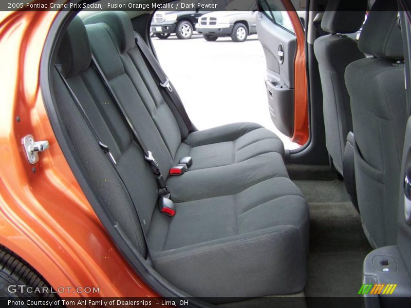 Fusion Orange Metallic / Dark Pewter 2005 Pontiac Grand Prix Sedan