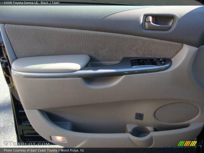 Black / Fawn 2008 Toyota Sienna LE