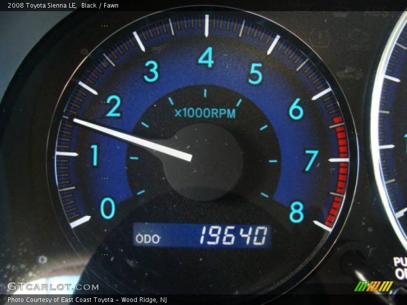 Black / Fawn 2008 Toyota Sienna LE