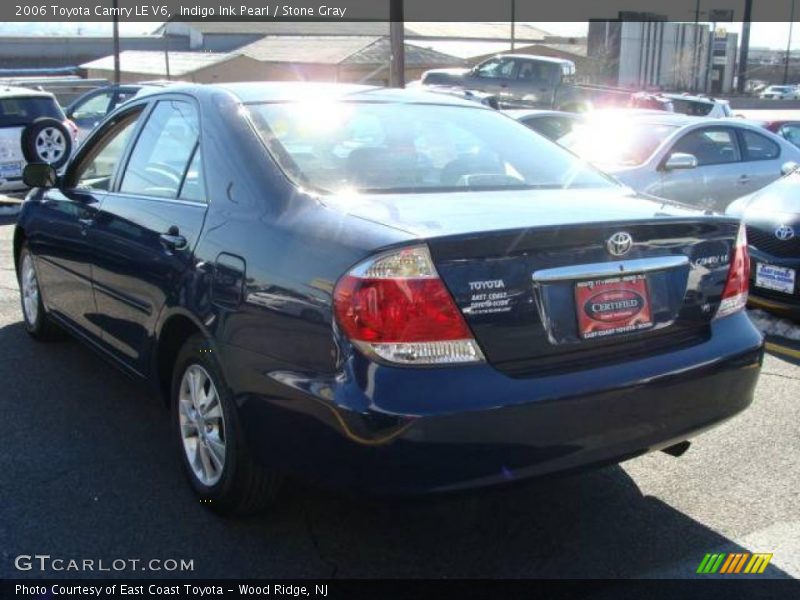Indigo Ink Pearl / Stone Gray 2006 Toyota Camry LE V6