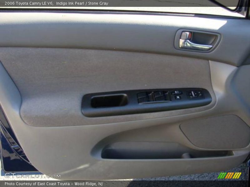 Indigo Ink Pearl / Stone Gray 2006 Toyota Camry LE V6