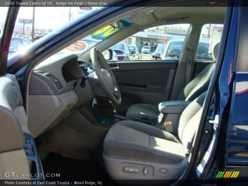 Indigo Ink Pearl / Stone Gray 2006 Toyota Camry LE V6