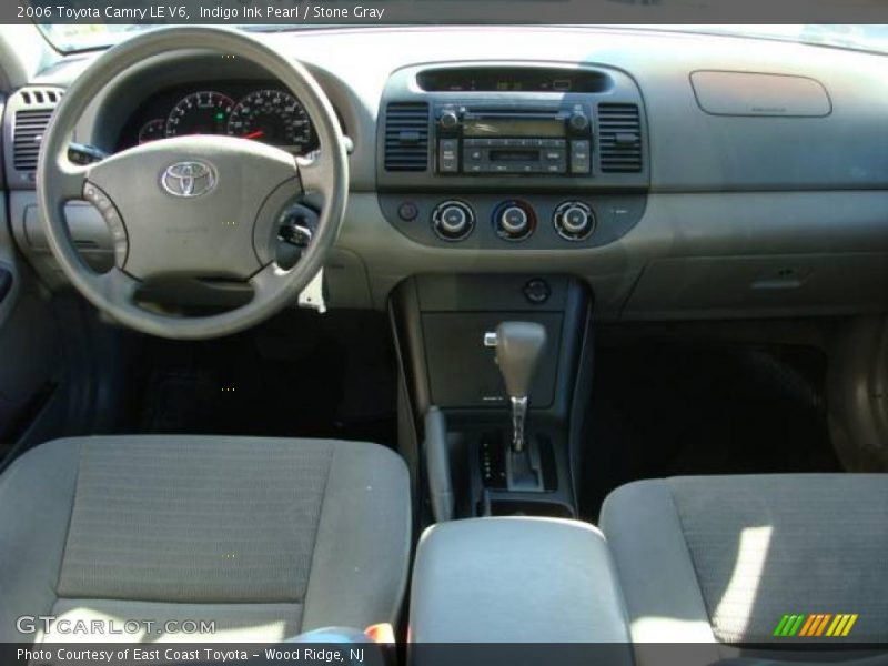 Indigo Ink Pearl / Stone Gray 2006 Toyota Camry LE V6