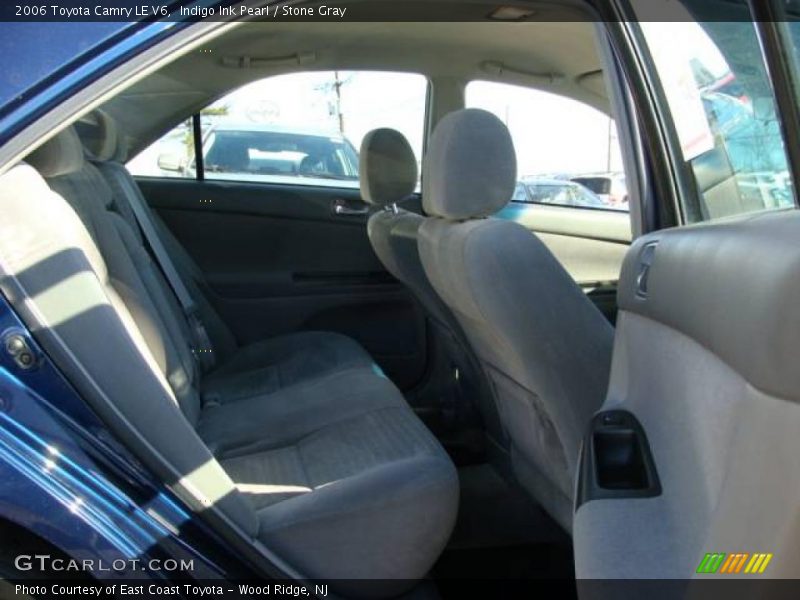Indigo Ink Pearl / Stone Gray 2006 Toyota Camry LE V6