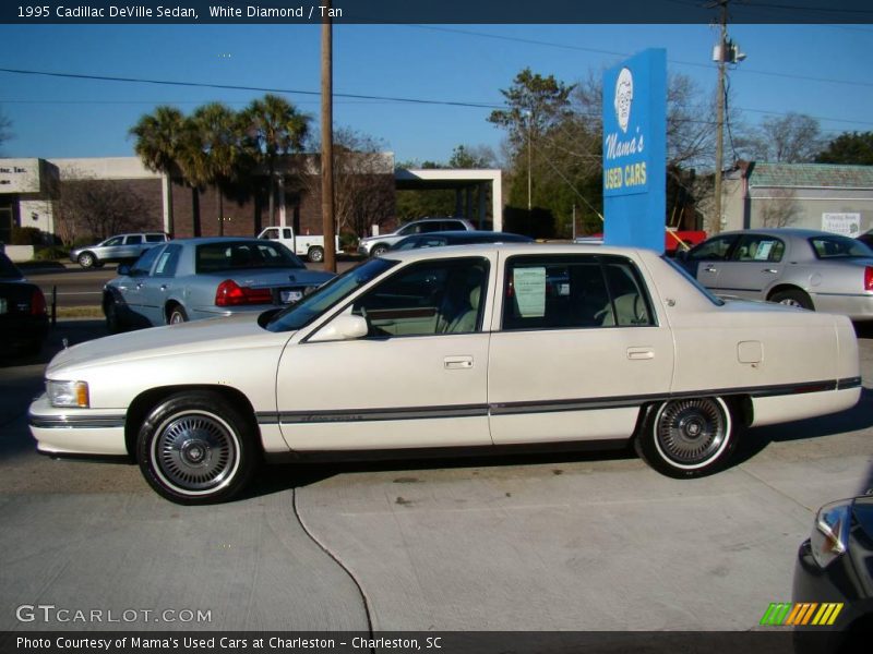 White Diamond / Tan 1995 Cadillac DeVille Sedan