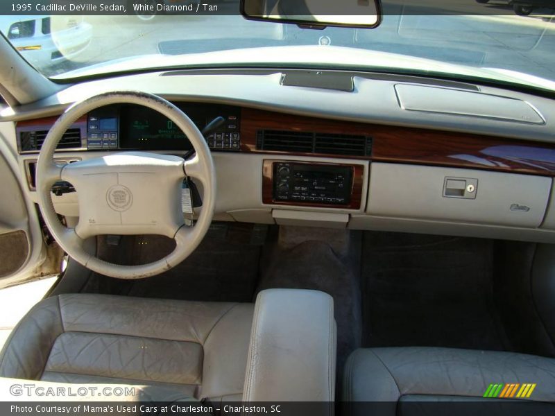 White Diamond / Tan 1995 Cadillac DeVille Sedan