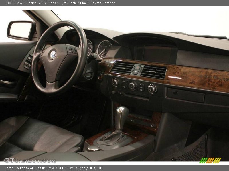 Jet Black / Black Dakota Leather 2007 BMW 5 Series 525xi Sedan