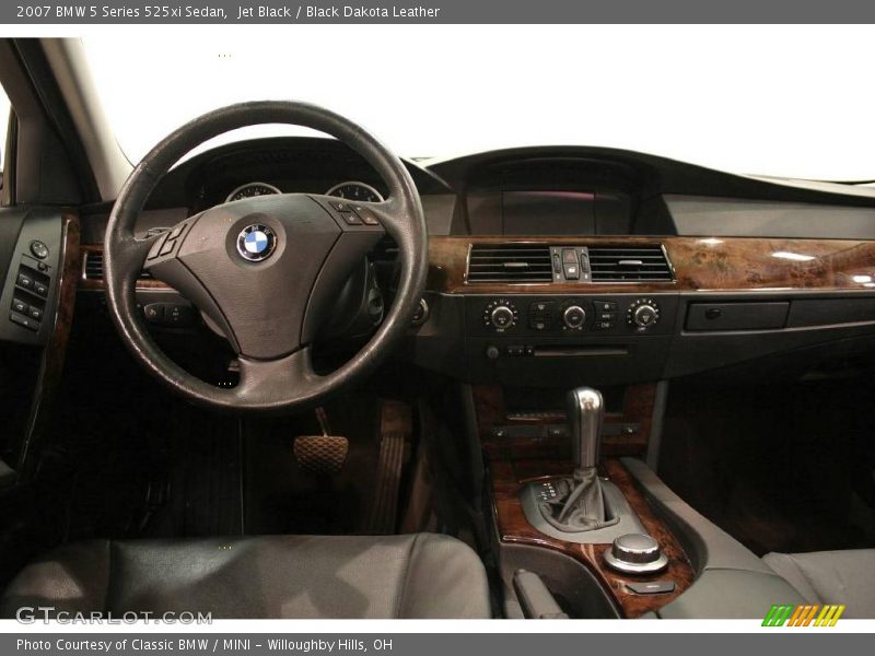 Jet Black / Black Dakota Leather 2007 BMW 5 Series 525xi Sedan