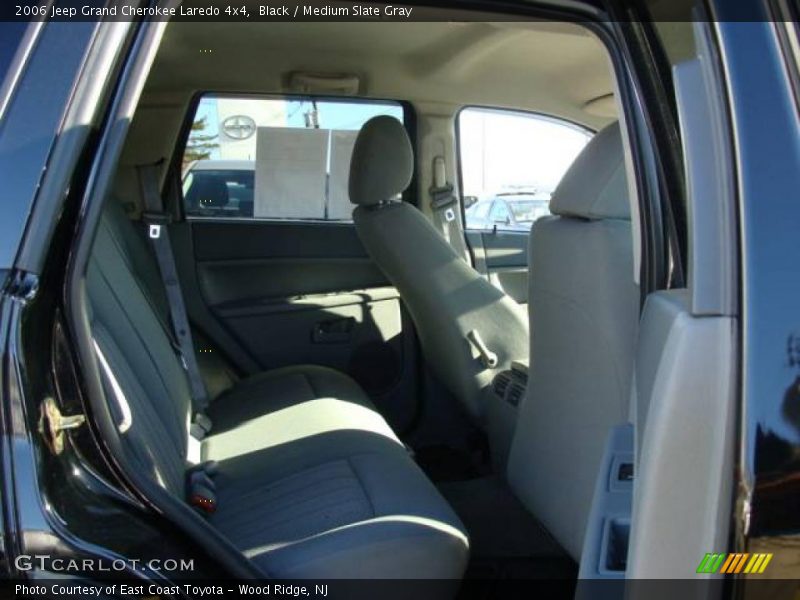 Black / Medium Slate Gray 2006 Jeep Grand Cherokee Laredo 4x4