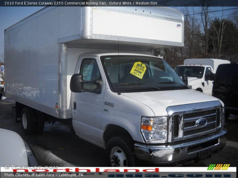 Oxford White / Medium Flint 2010 Ford E Series Cutaway E350 Commercial Moving Van