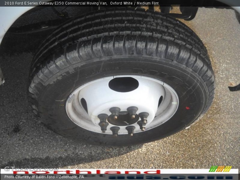 Oxford White / Medium Flint 2010 Ford E Series Cutaway E350 Commercial Moving Van