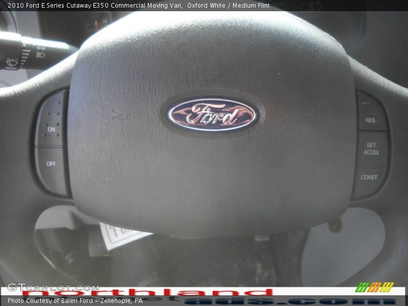 Oxford White / Medium Flint 2010 Ford E Series Cutaway E350 Commercial Moving Van